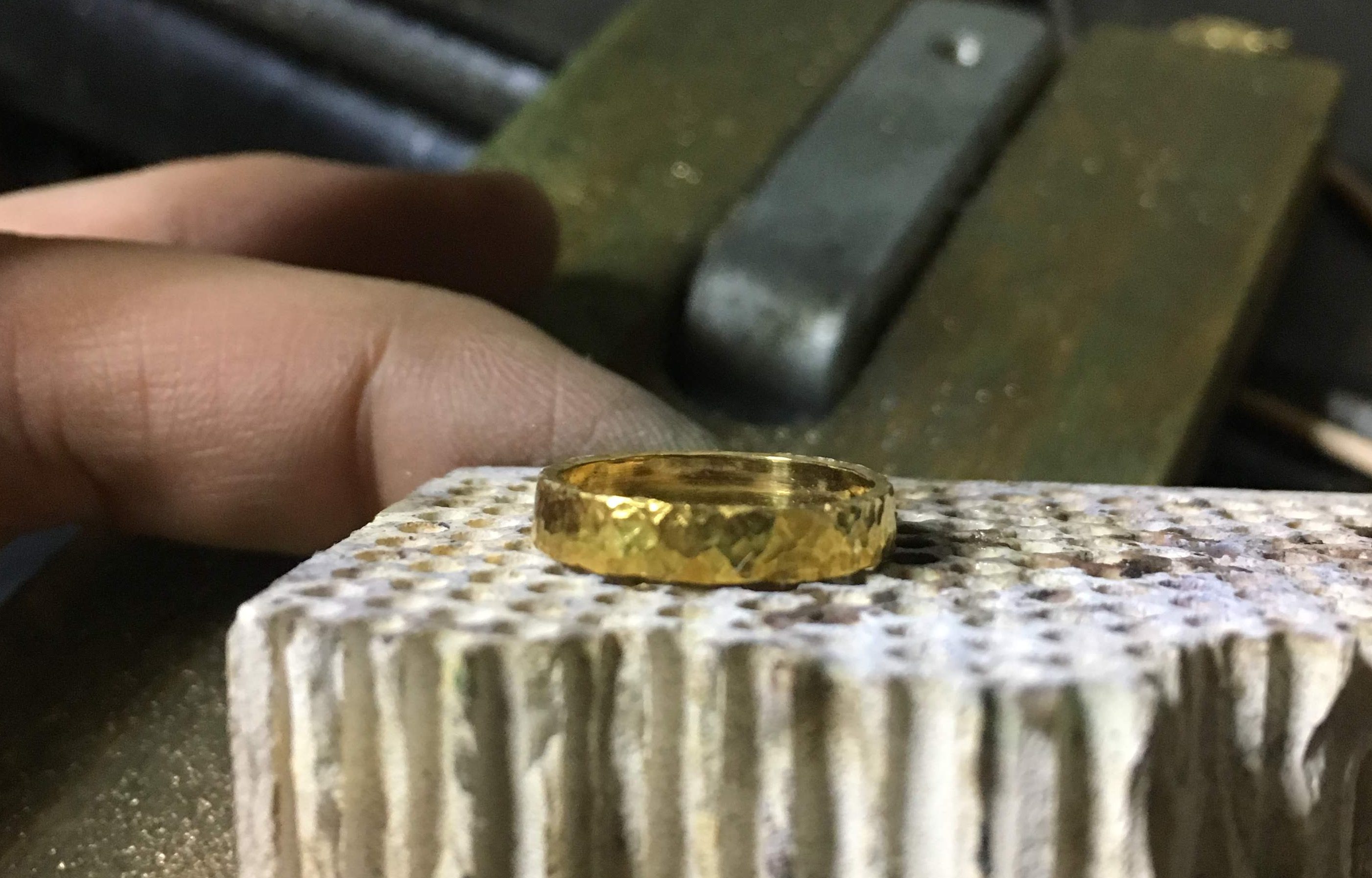 簡単な指輪の作り方で学ぶ 真鍮アクセサリーの作り方