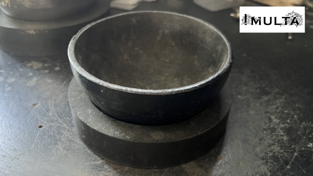 彫金用の松脂を入れるためのピッチボール